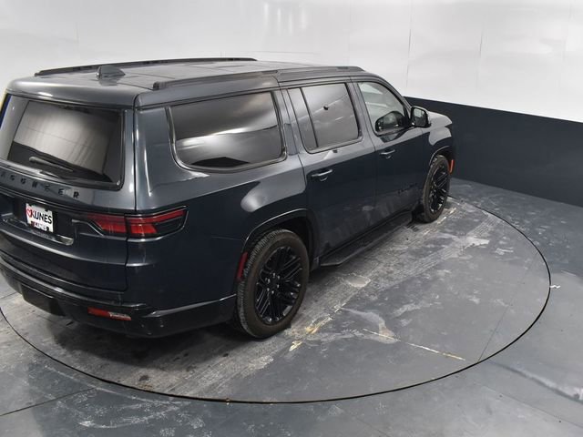 Used 2022 Jeep Wagoneer Series III image 43