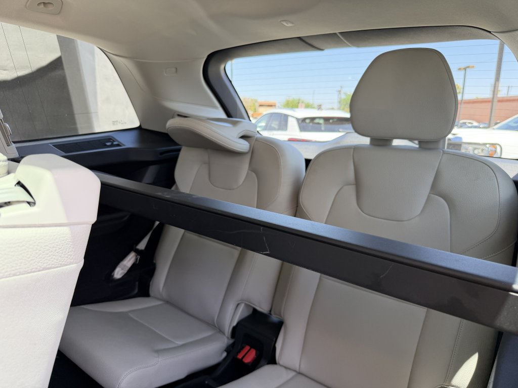Used 2025 Volvo XC90 T8 Core w/ Protection Package Premier AWD/4WD image 33