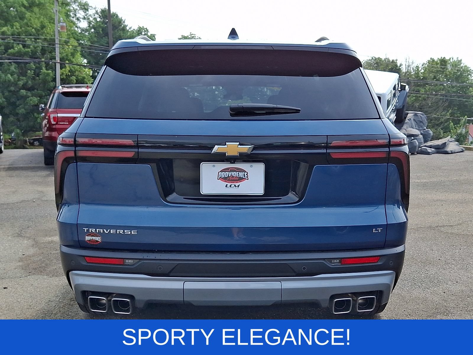 Used 2024 Chevrolet Traverse LT FWD image 6