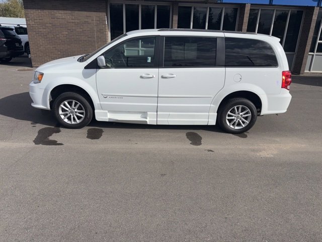 Used 2016 Dodge Grand Caravan SXT