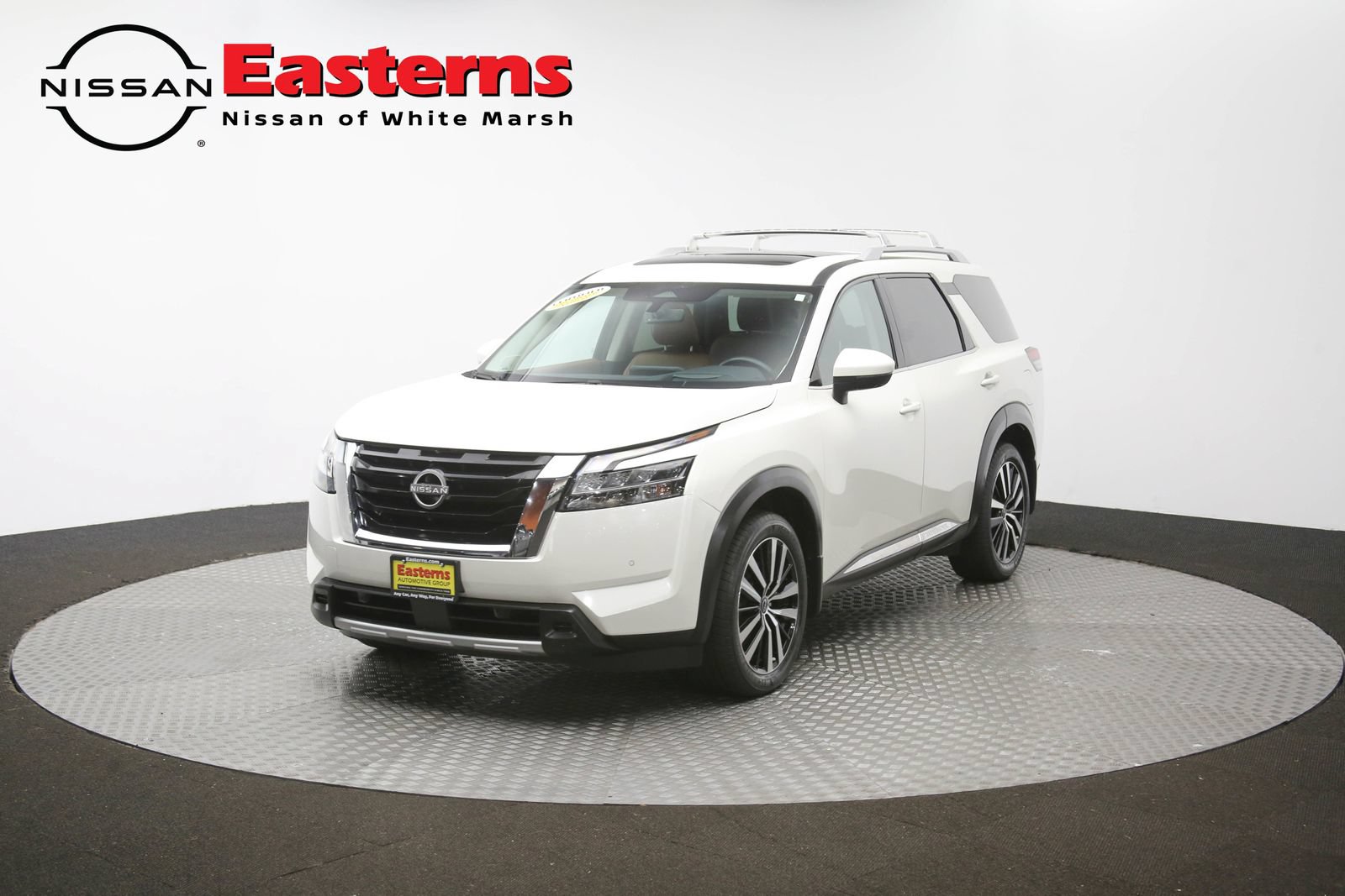 Used 2023 Nissan Pathfinder Platinum AWD/4WD image 58