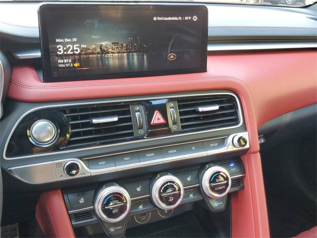 Used 2023 Genesis G70 3.3T w/ Sport Prestige Package image 26