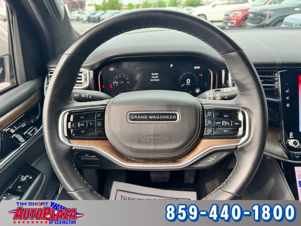 Used 2022 Jeep Grand Wagoneer Series II w/ Premium Group II AWD/4WD image 18
