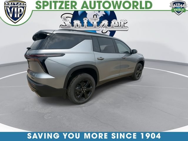 New 2027 Chevrolet Traverse LT w/ Midnight/Sport Edition FWD image 8