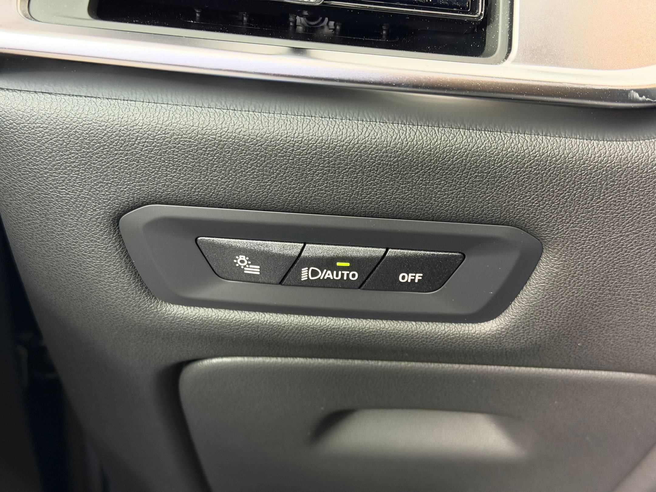 New 2026 BMW X5 sDrive40i w/ M Sport Package image 28