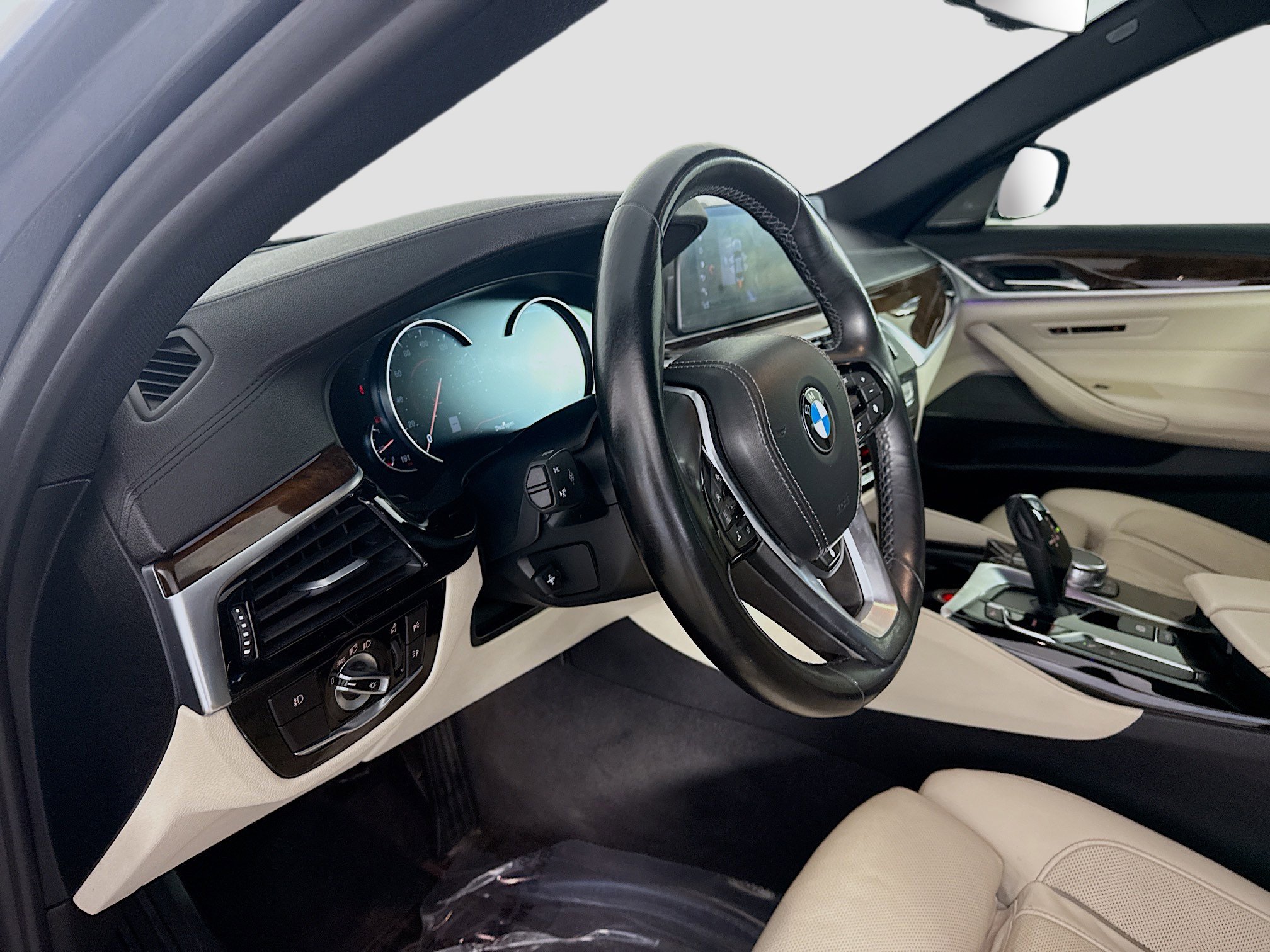 Used 2018 BMW 540i image 23