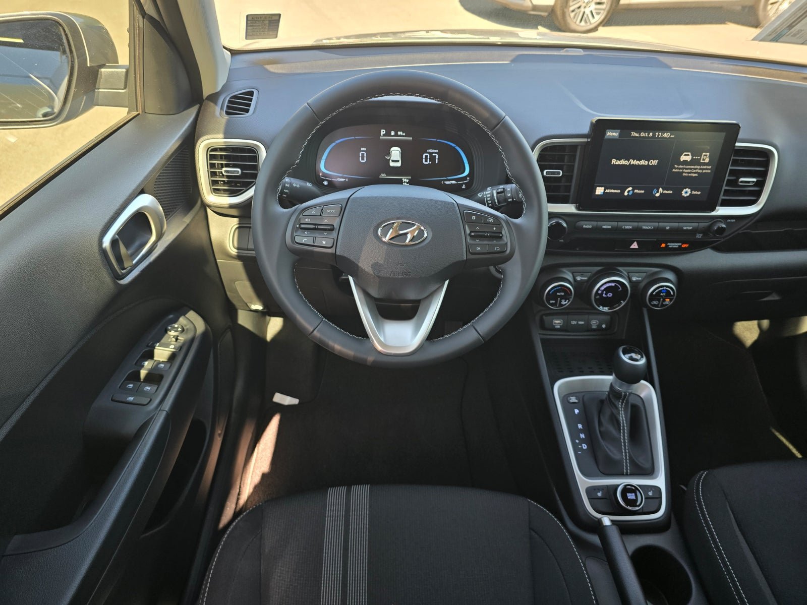 New 2026 Hyundai Venue SEL FWD image 13