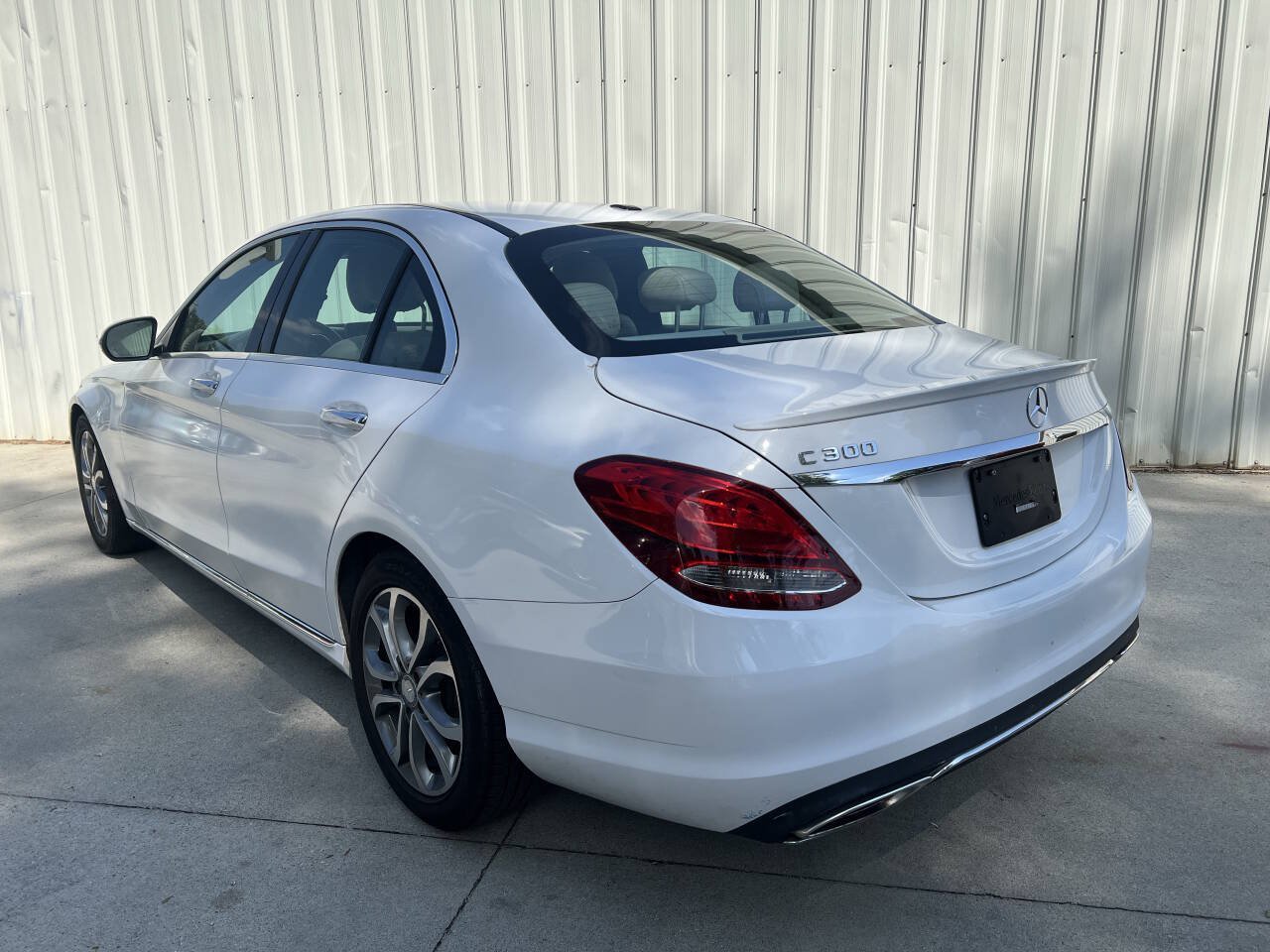 Used 2017 Mercedes-Benz C 300 Sedan image 4