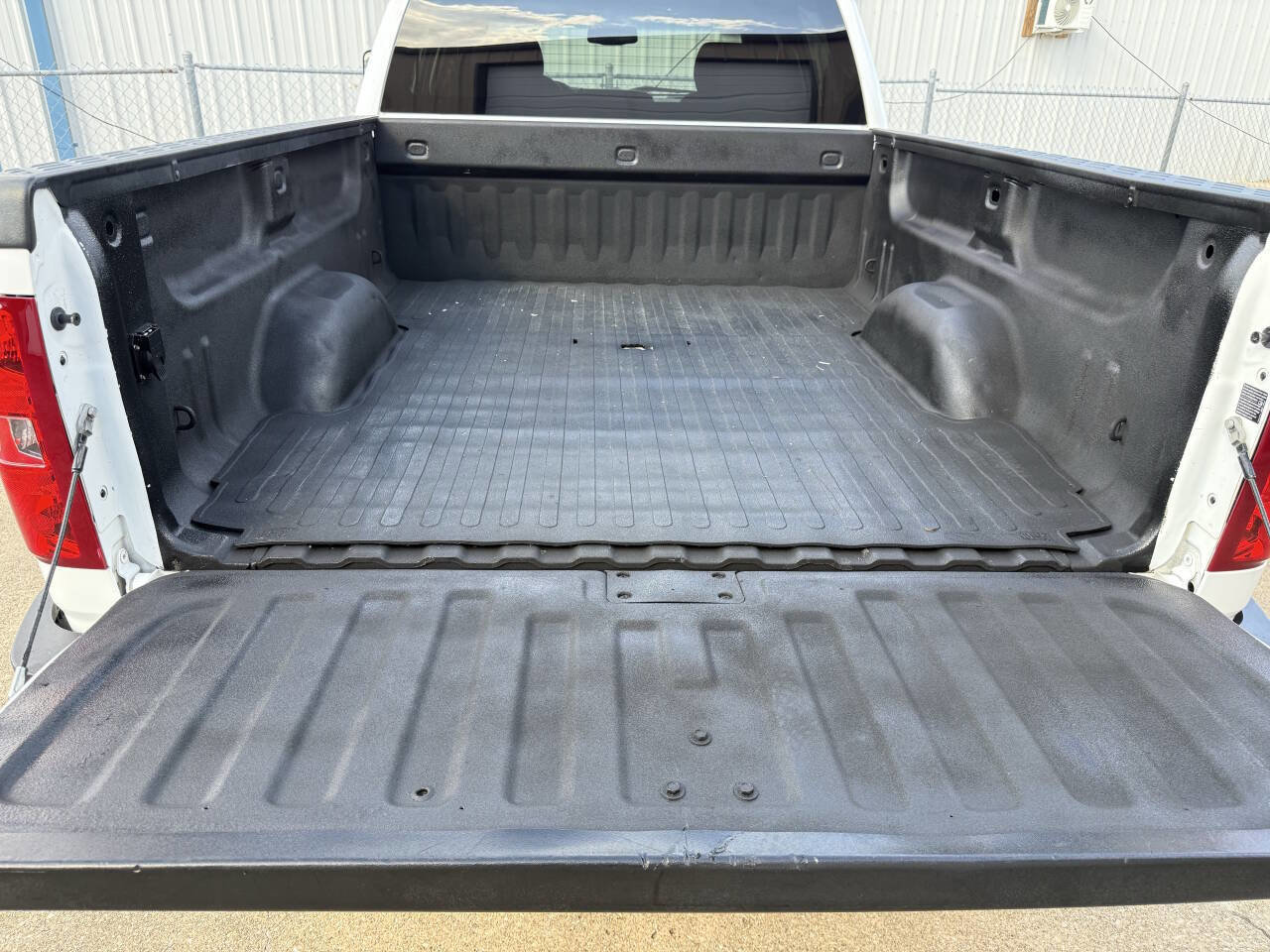 Used 2014 Chevrolet Silverado 2500 LT w/ Interior Plus Package image 32