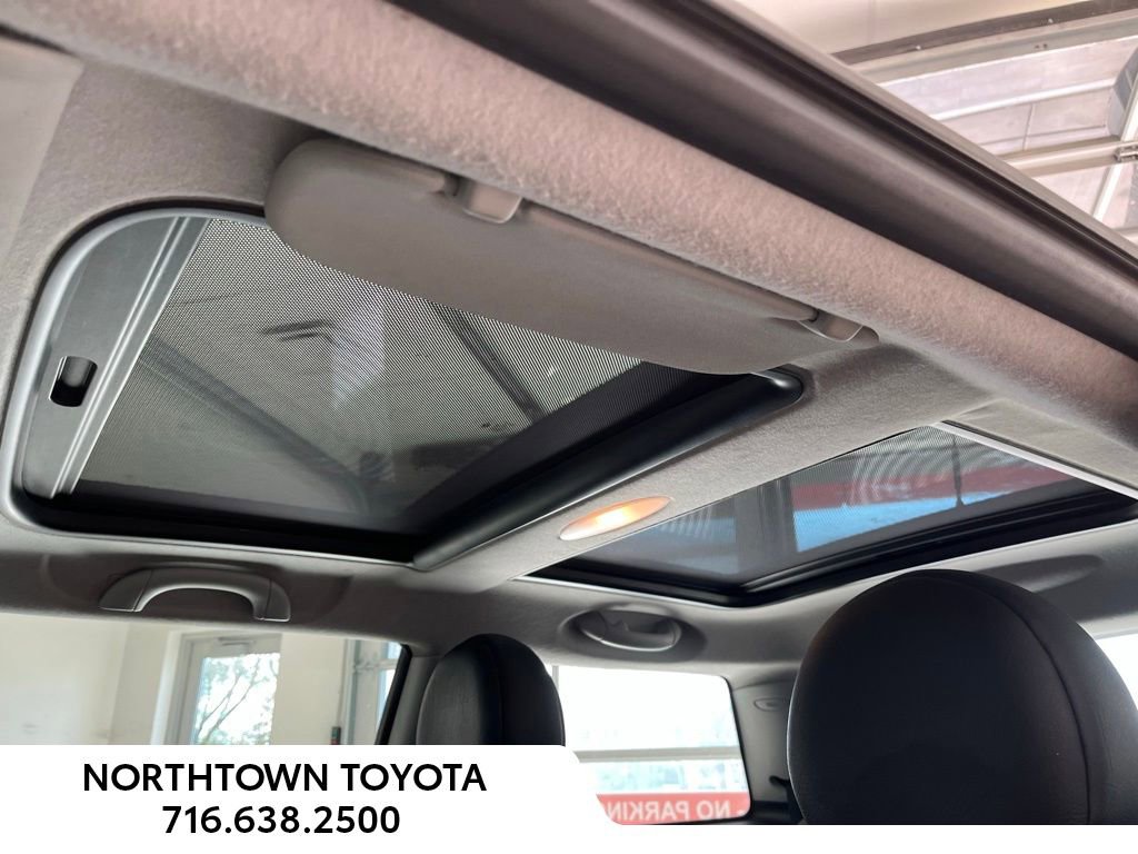 Used 2009 MINI Cooper Hardtop image 7