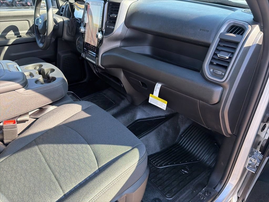 New 2026 RAM 3500 Tradesman AWD/4WD image 27
