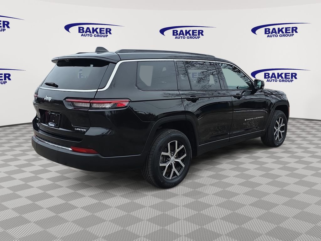 Used 2024 Jeep Grand Cherokee L Limited w/ Luxury Tech Group II image 3