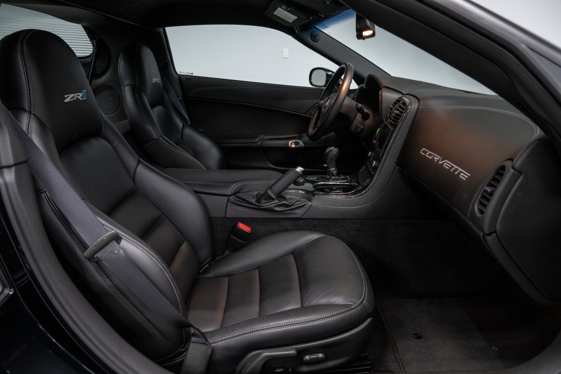 Used 2010 Chevrolet Corvette ZR1 w/ Preferred Equipment Group image 33