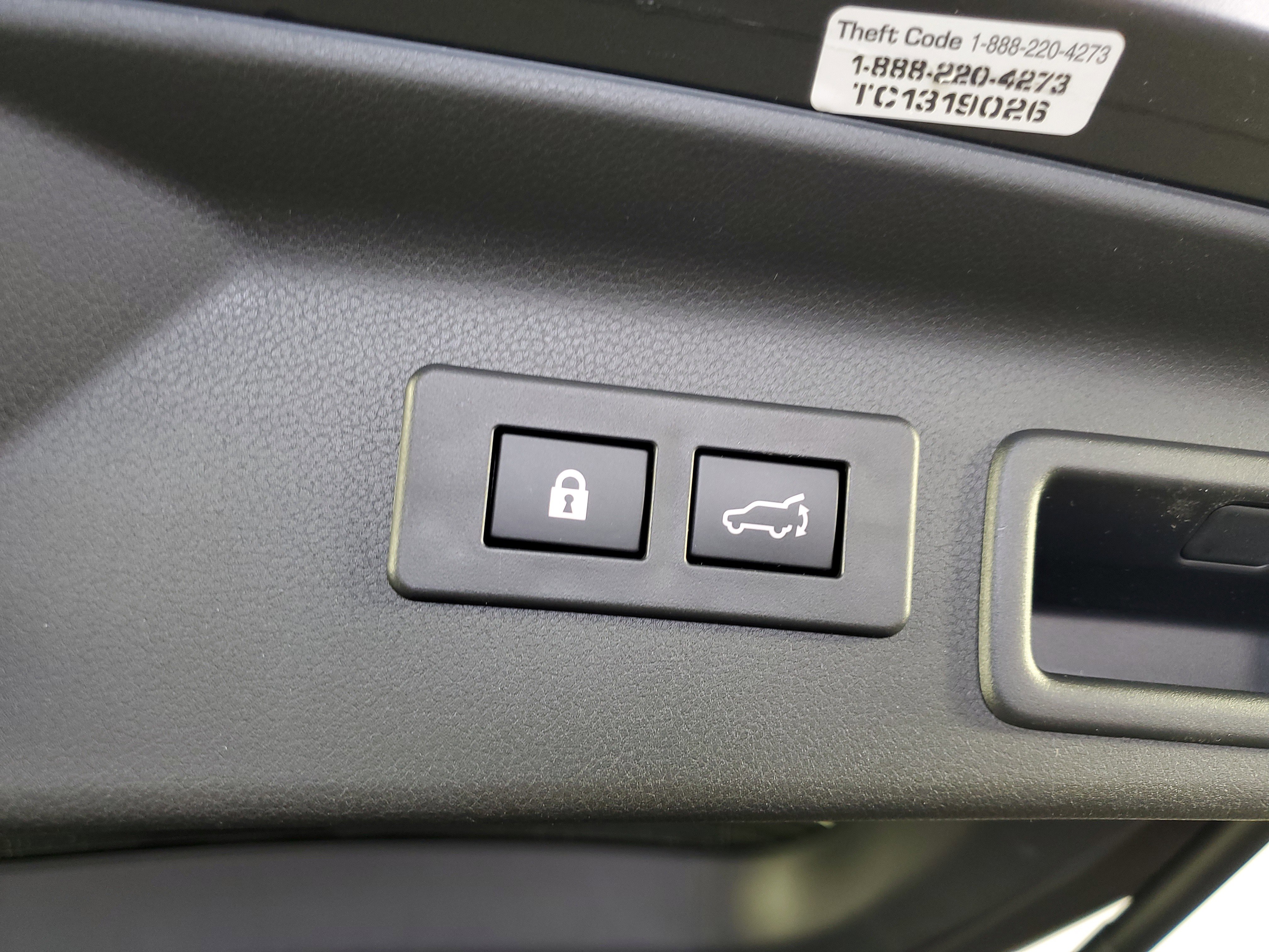 Used 2025 Subaru Forester Limited image 34