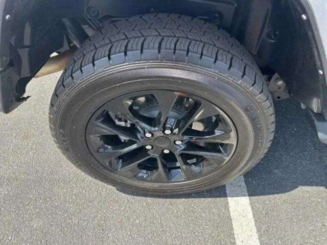 Used 2021 Jeep Wrangler Unlimited Sahara w/ Safety Group image 16