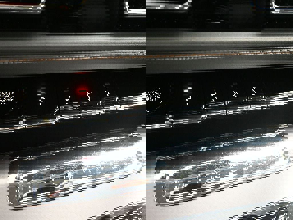 New 2026 Lincoln Aviator AWD image 19