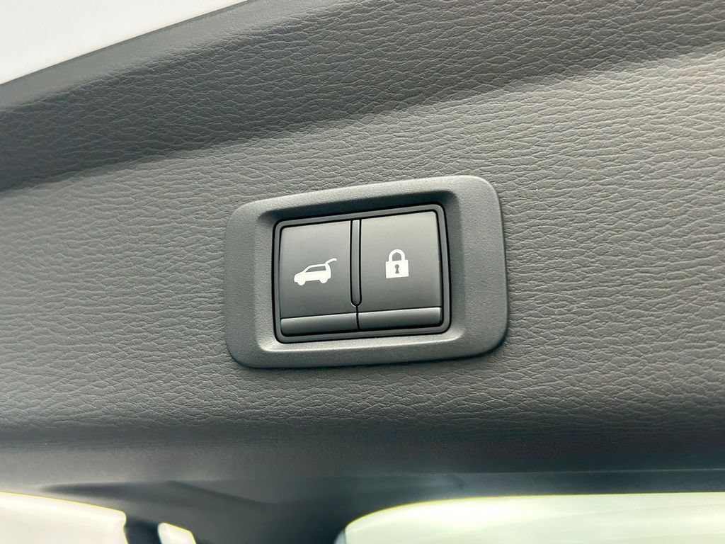New 2026 Mitsubishi Outlander AWD image 44