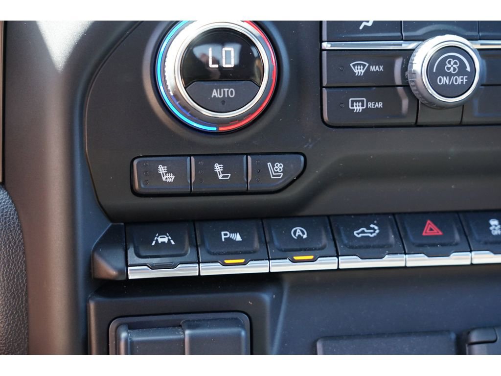 Used 2021 Chevrolet Silverado 1500 High Country image 27