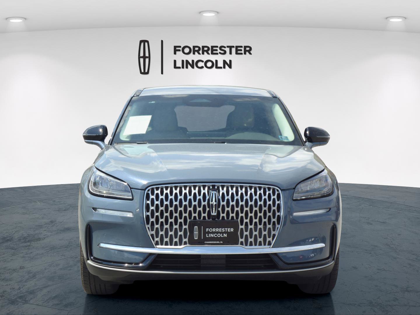 Used 2023 Lincoln Corsair AWD w/ Equipment Group 101A image 8