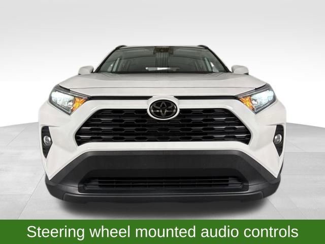 Used 2021 Toyota RAV4 XLE image 3