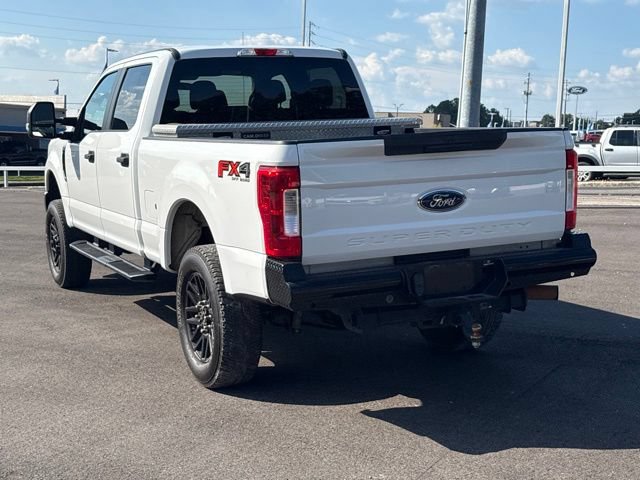 Used 2018 Ford F250 XL w/ Power Equipment Group AWD/4WD image 5