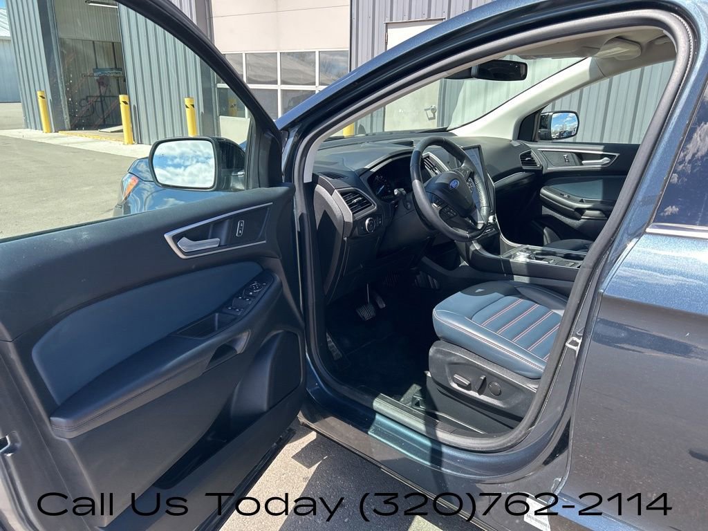 Used 2022 Ford Edge SEL w/ Sport Appearance Package AWD/4WD image 11