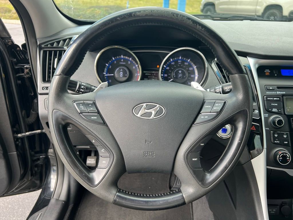 Used 2013 Hyundai Sonata Limited FWD image 29