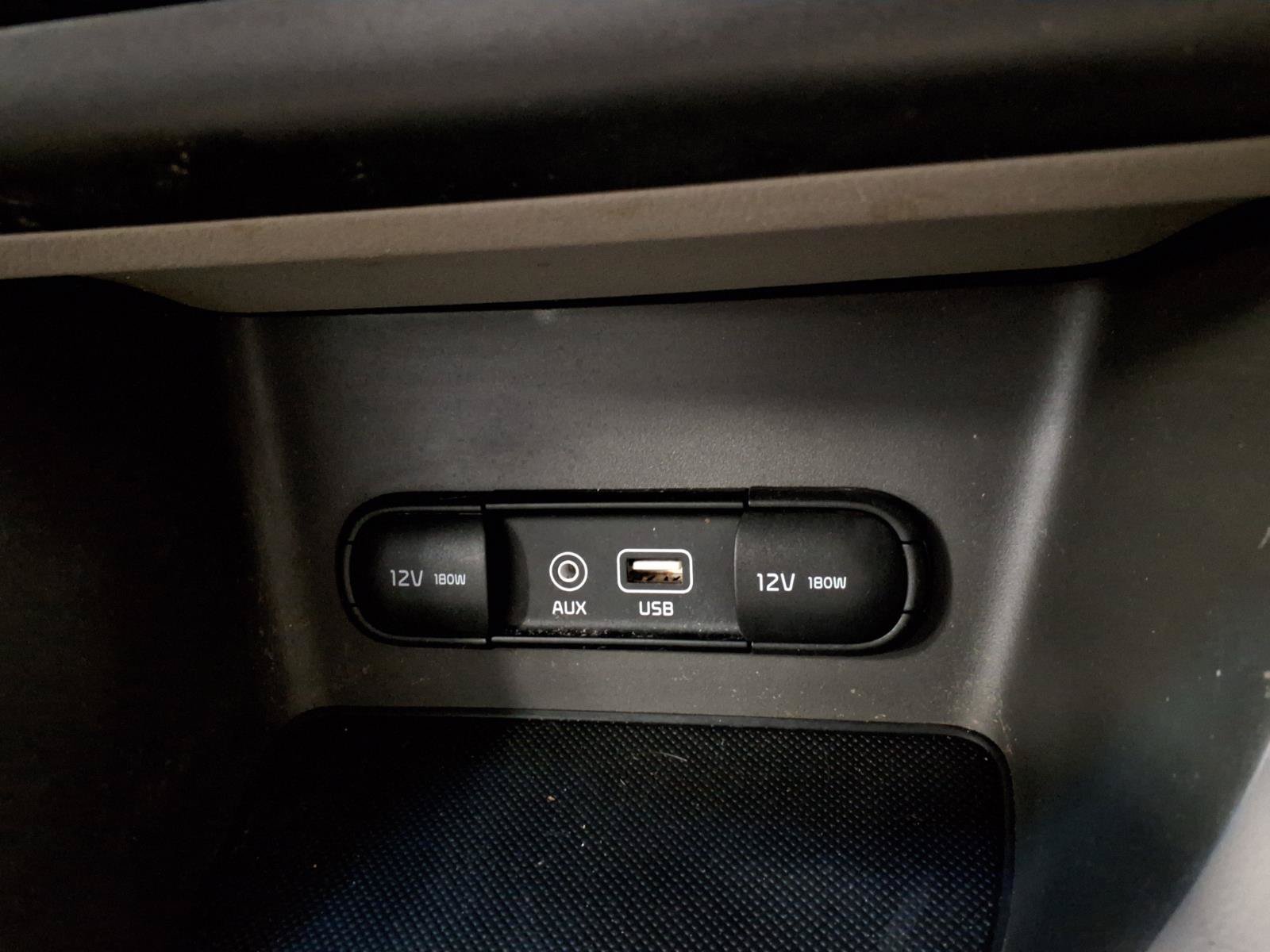 Used 2018 Kia Sportage LX FWD image 23