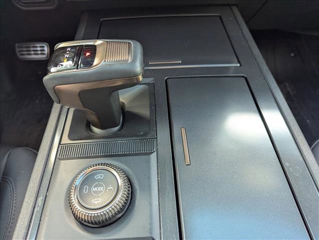 Used 2024 GMC Hummer EV 3X w/ LPO, Illumination Package image 15