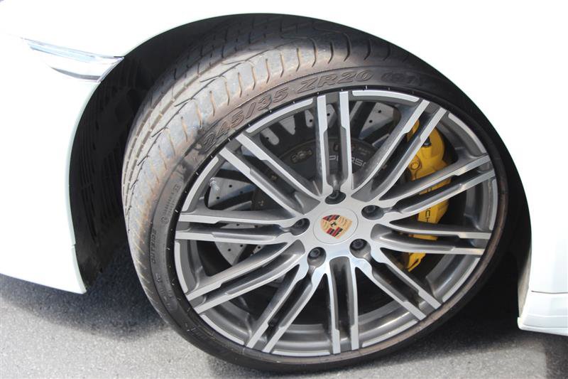 Used 2015 Porsche 911 Turbo S AWD/4WD image 36