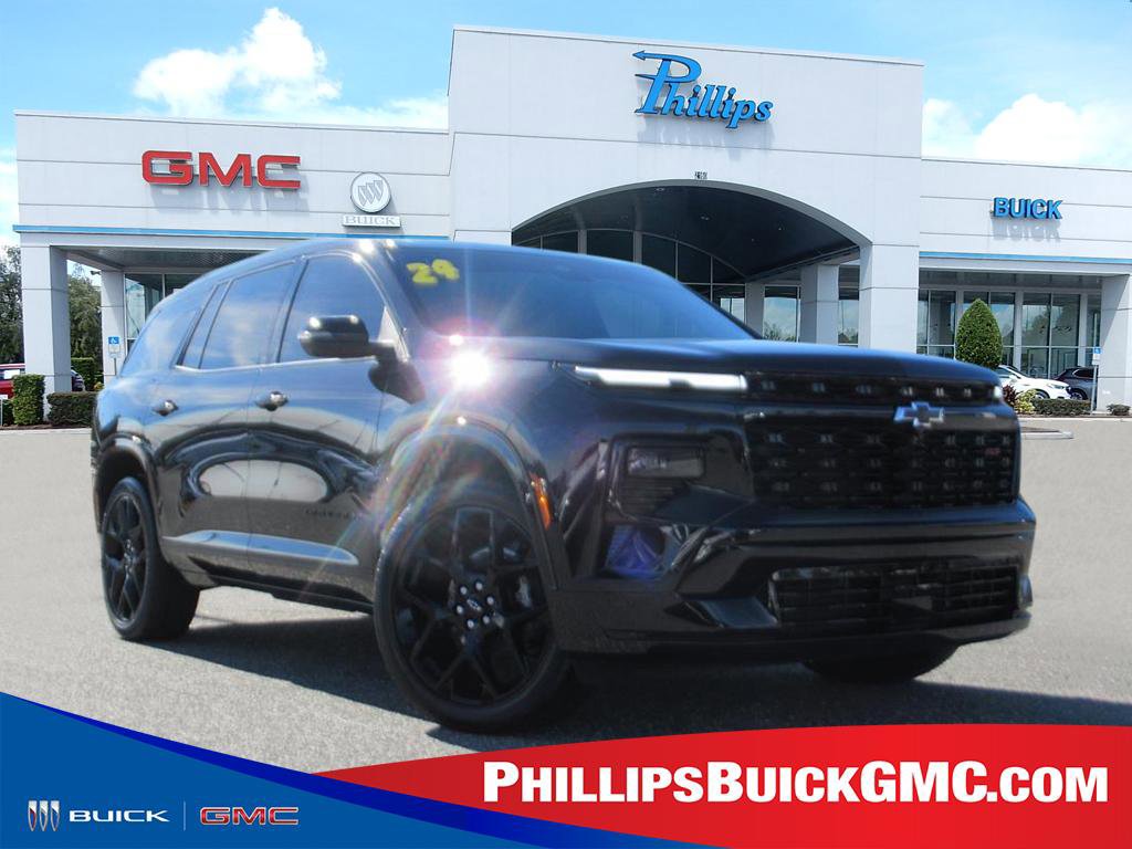 Used 2024 Chevrolet Traverse RS image 1