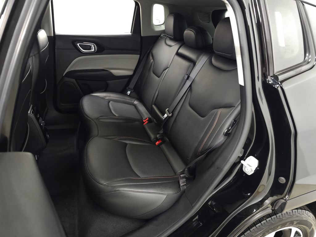 Used 2022 Jeep Compass Limited AWD/4WD image 26