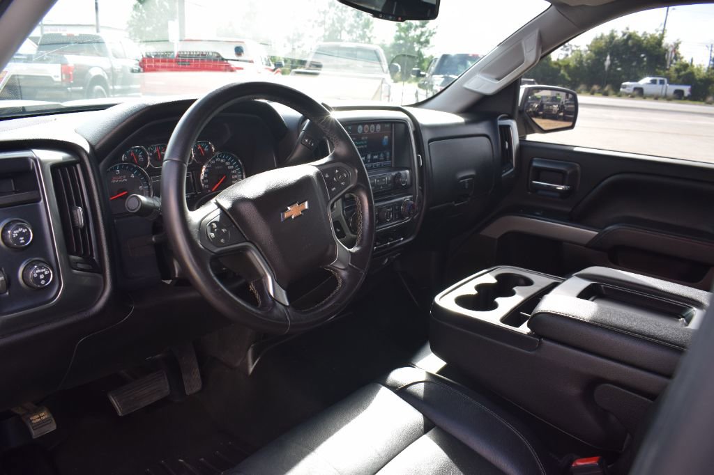 Used 2018 Chevrolet Silverado 1500 LT w/ All Star Edition AWD/4WD image 7