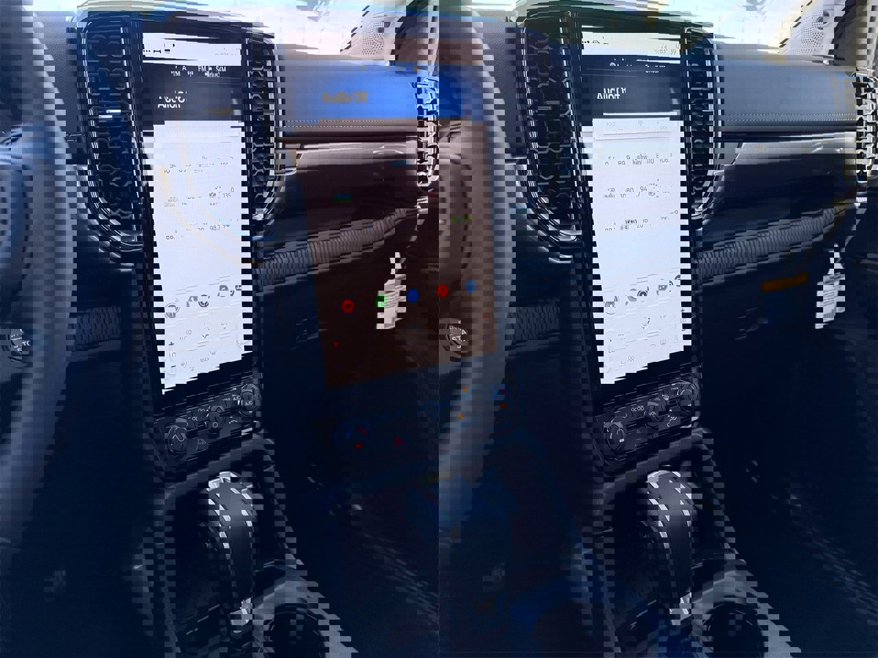 New 2025 Ford Ranger Lariat w/ Convenience Package image 48