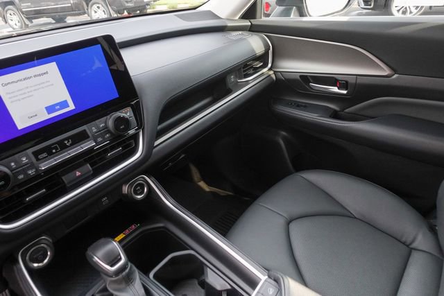 Certified 2025 Toyota Grand Highlander AWD Hybrid image 21