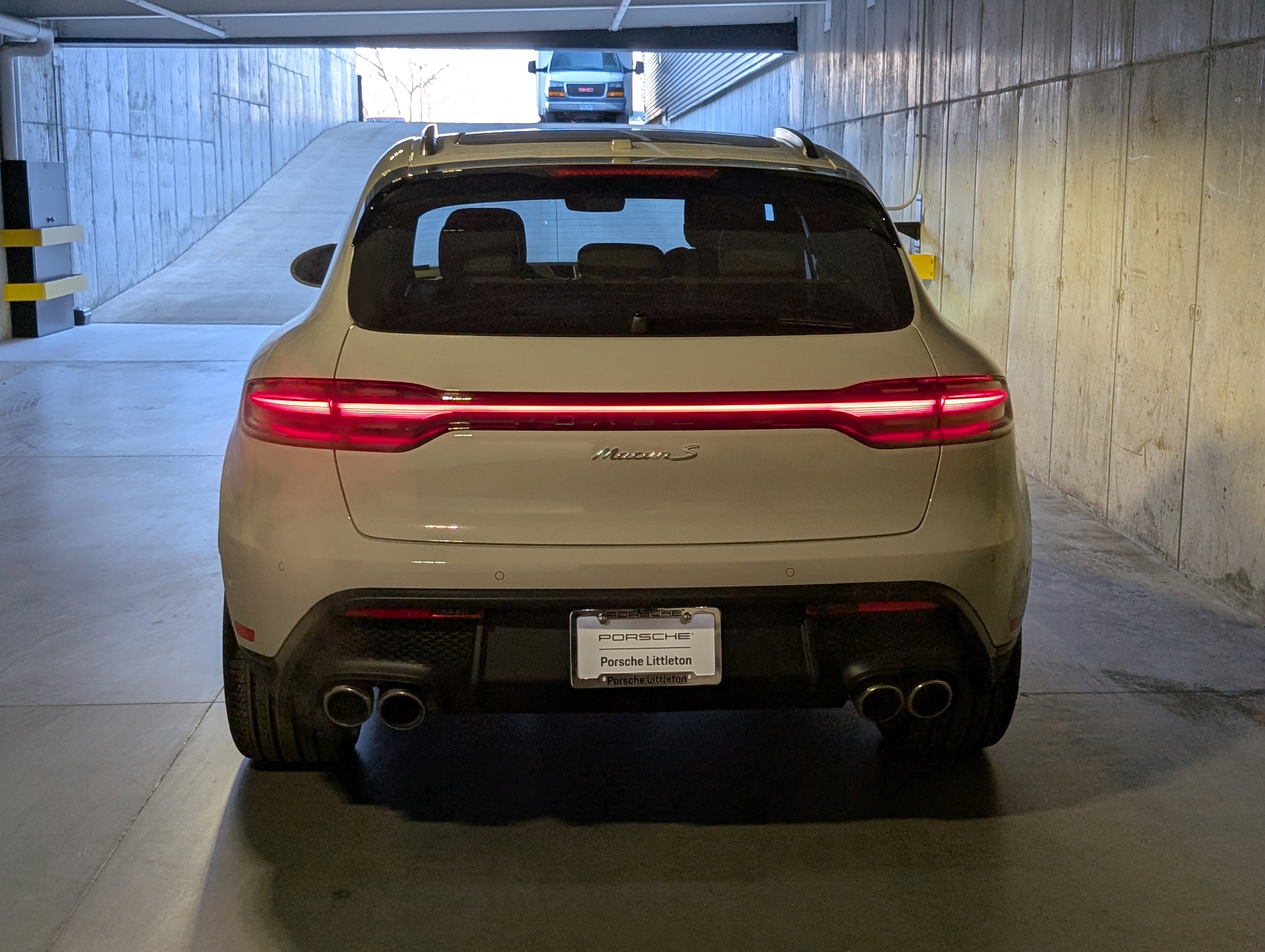 New 2026 Porsche Macan S image 8