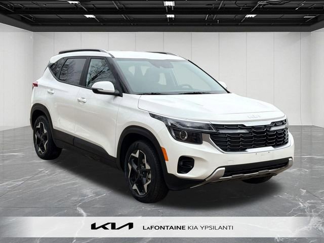 Used 2025 Kia Seltos S FWD image 2