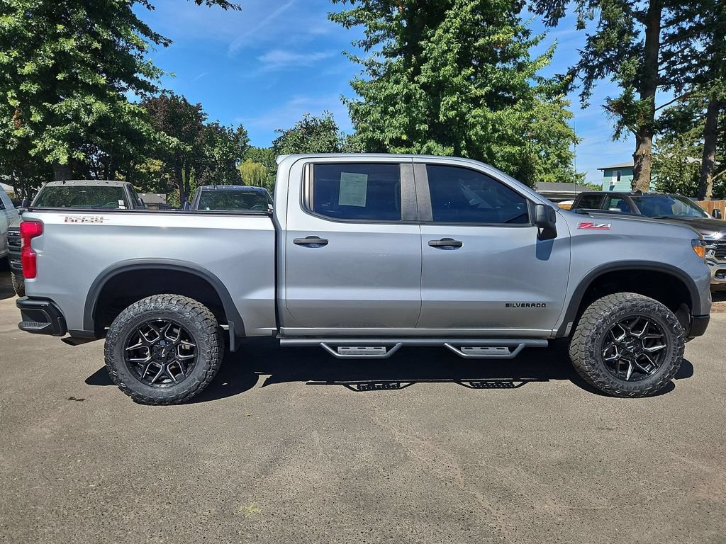 Used 2023 Chevrolet Silverado 1500 Custom Trail Boss AWD/4WD image 8