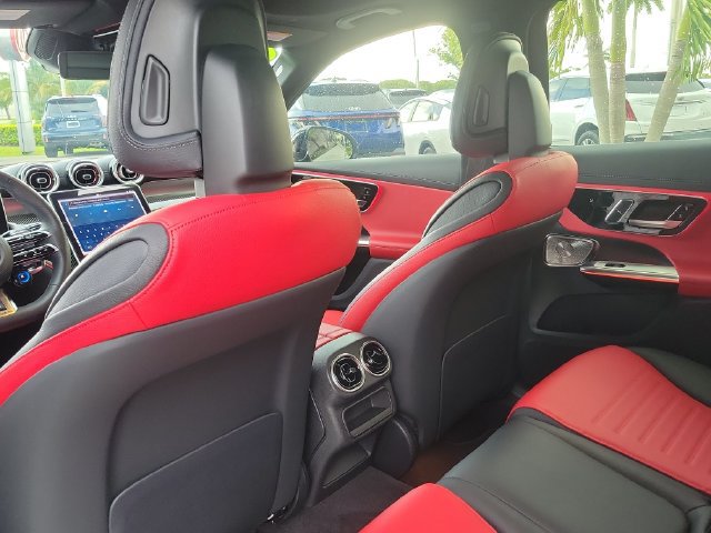 Used 2024 Mercedes-Benz GLC 43 AMG 4MATIC image 11