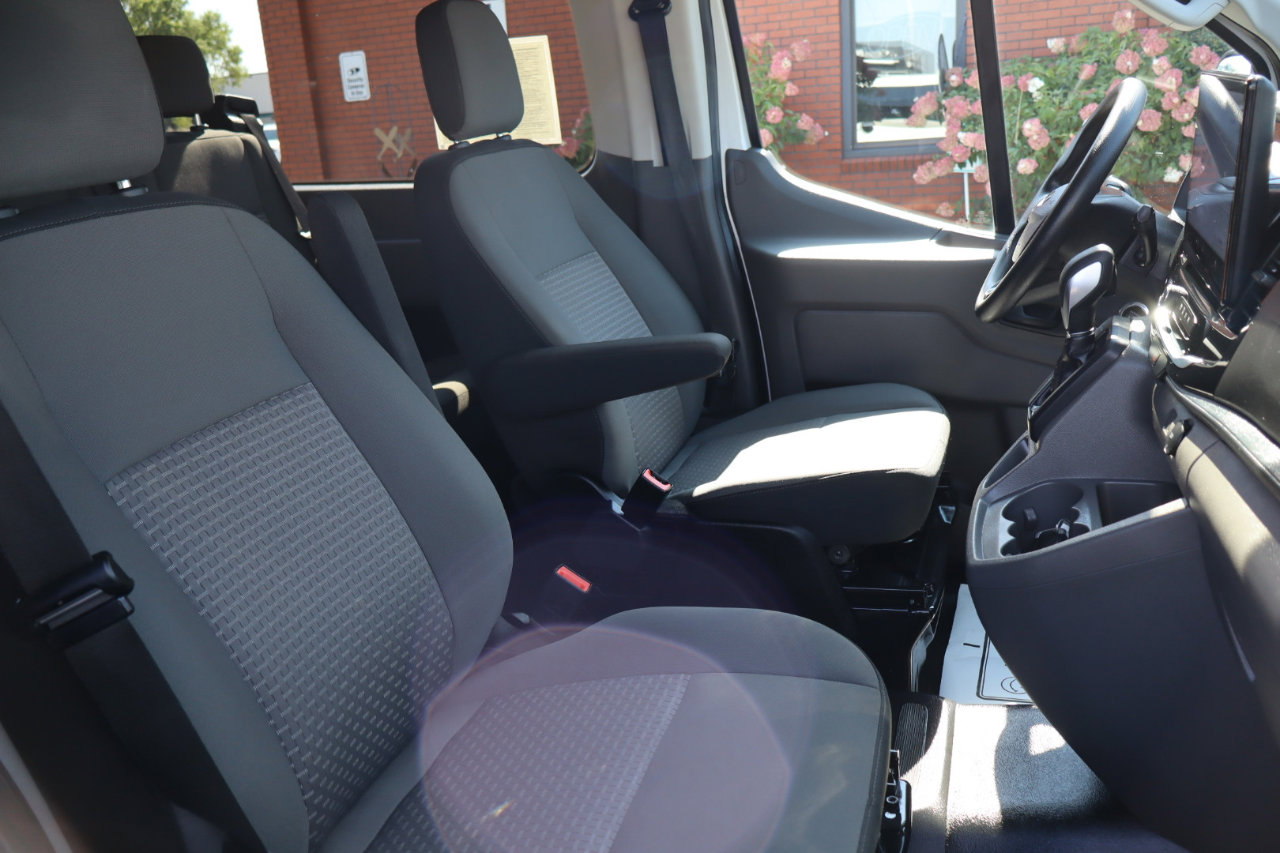 Used 2024 Ford Transit 350 XLT image 19