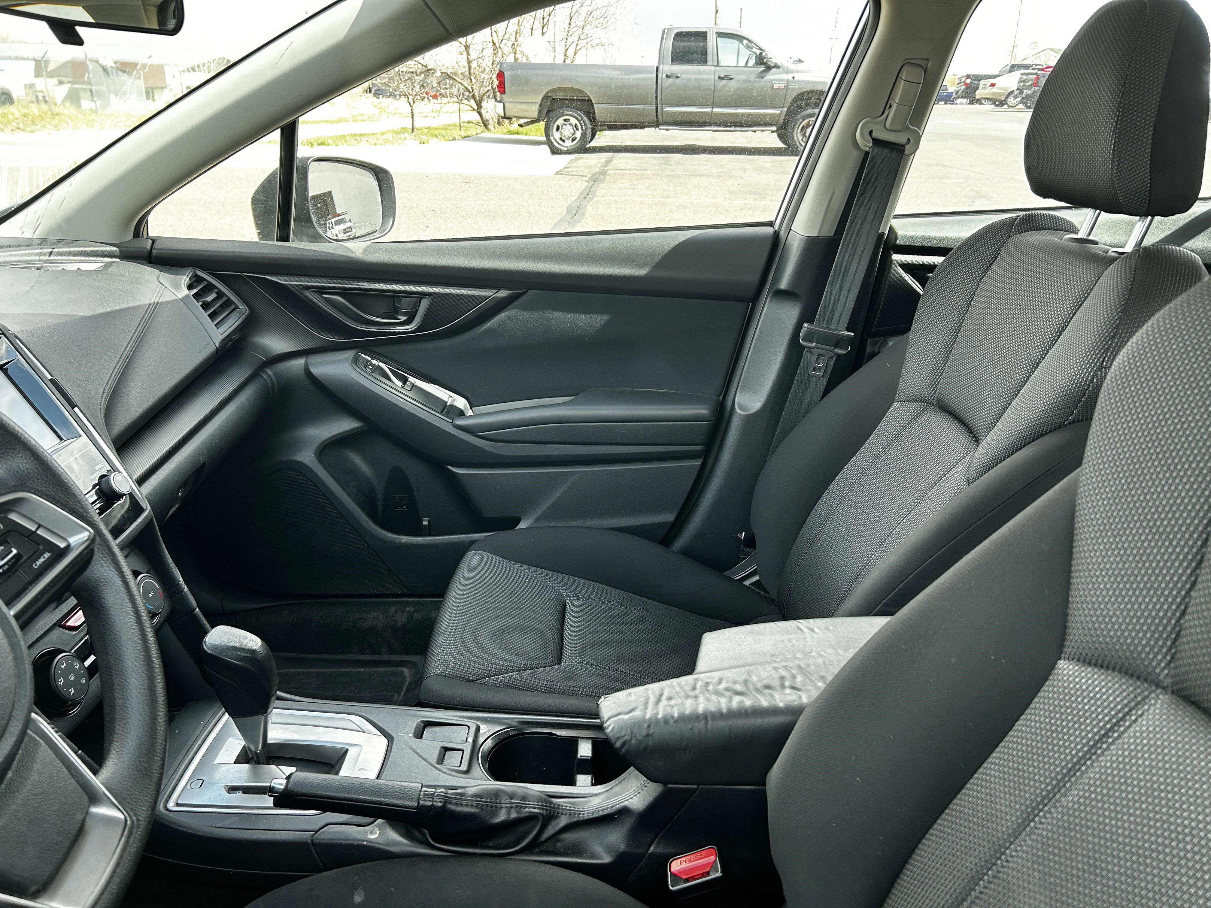 Used 2019 Subaru Impreza 2.0i image 10