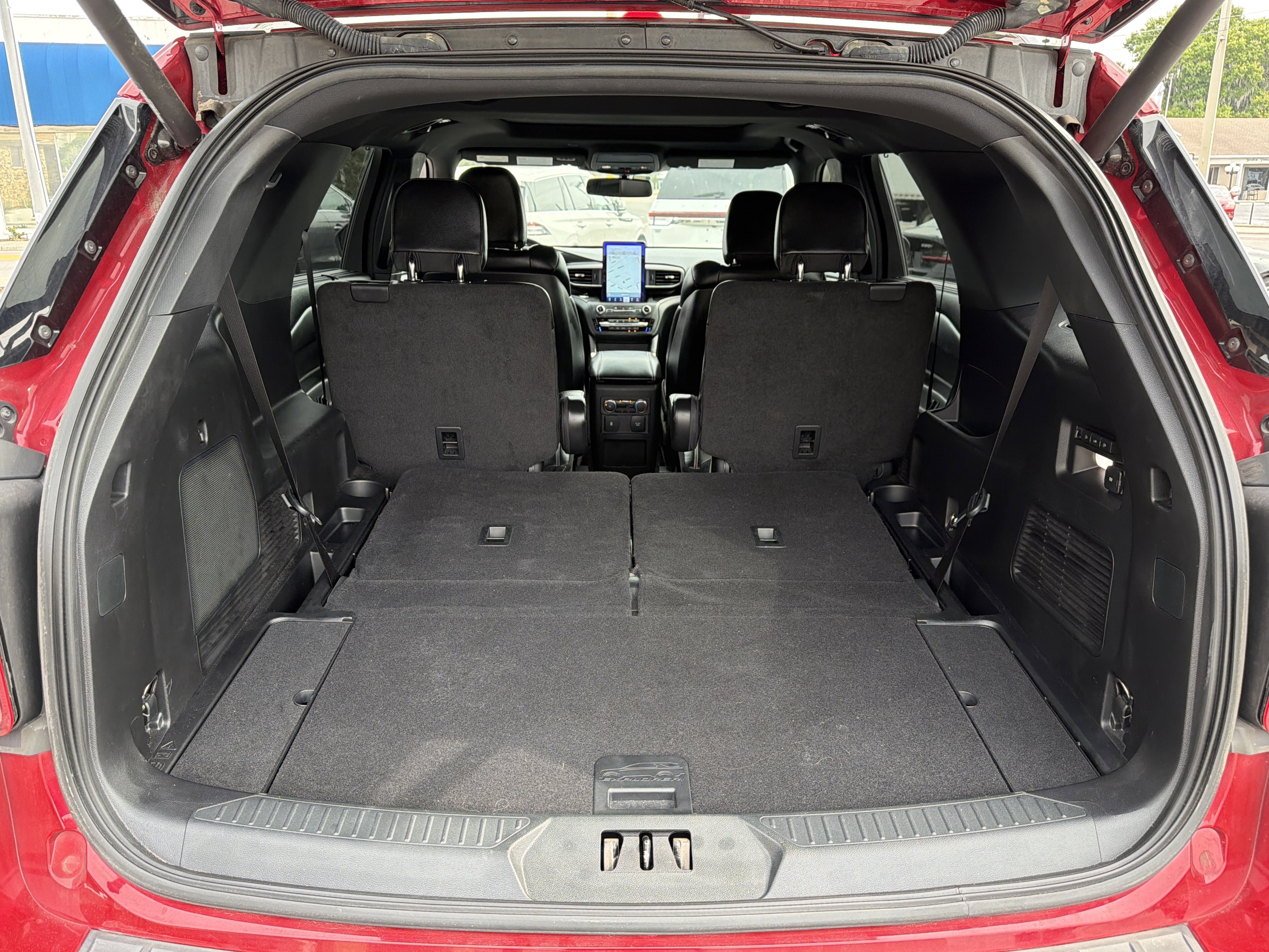 Used 2020 Ford Explorer ST w/ Premium Technology Package AWD/4WD image 6