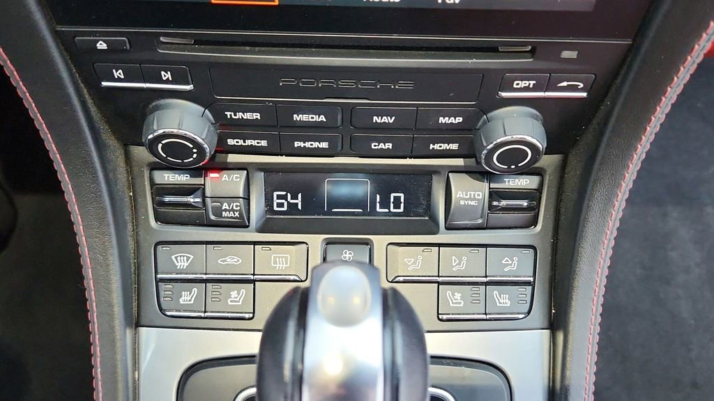 Used 2022 Porsche 718 Boxster GTS image 41