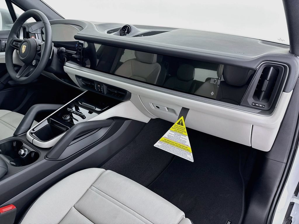 New 2026 Porsche Cayenne AWD/4WD image 31