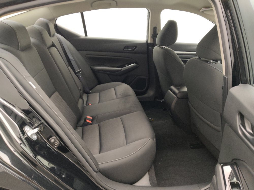 Used 2023 Nissan Altima 2.5 SV image 19