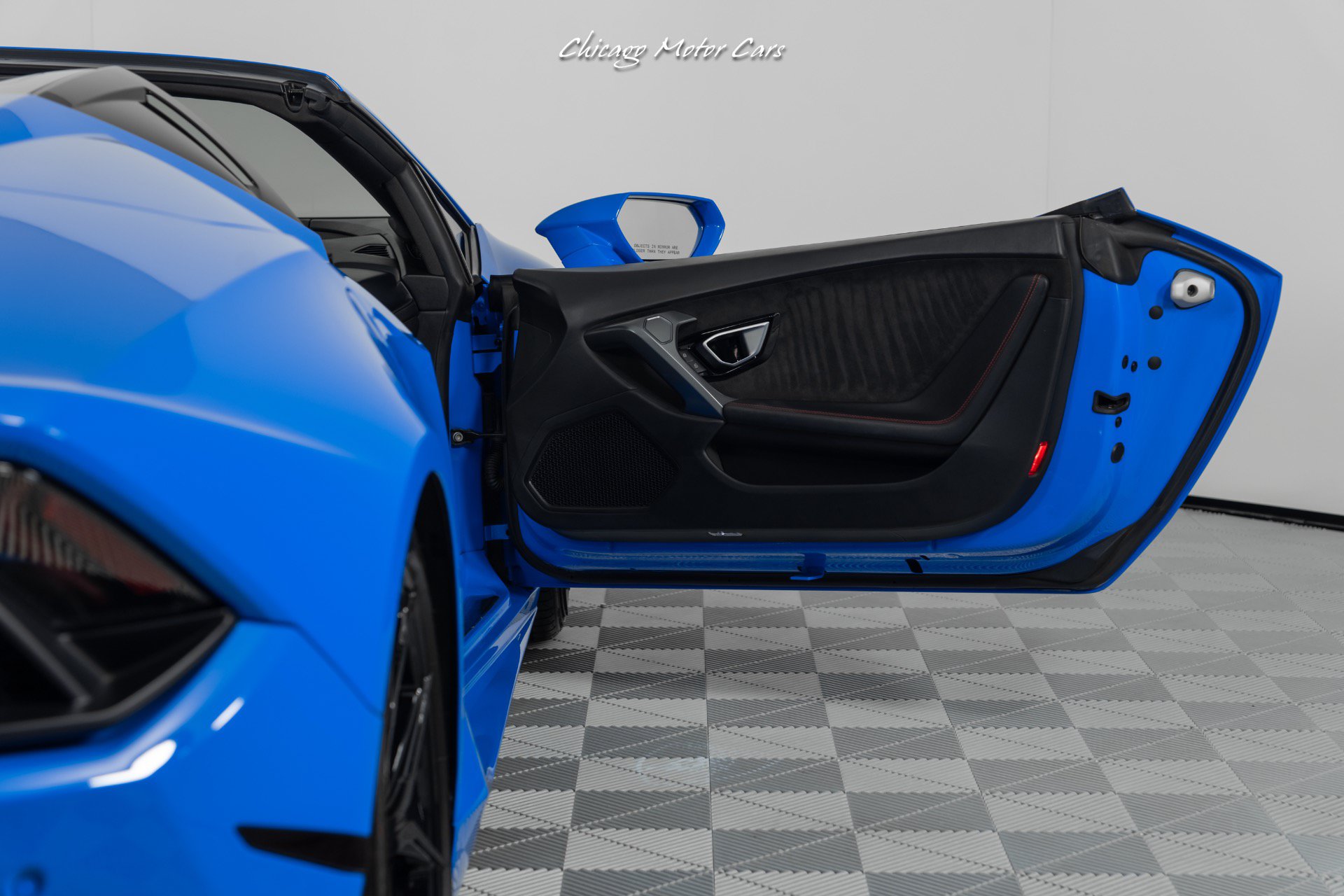 Used 2017 Lamborghini Huracan LP 580-2 RWD image 29