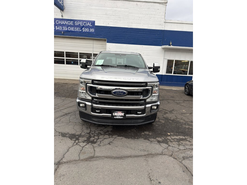 Used 2020 Ford F250 XLT w/ XLT Premium Package image 9