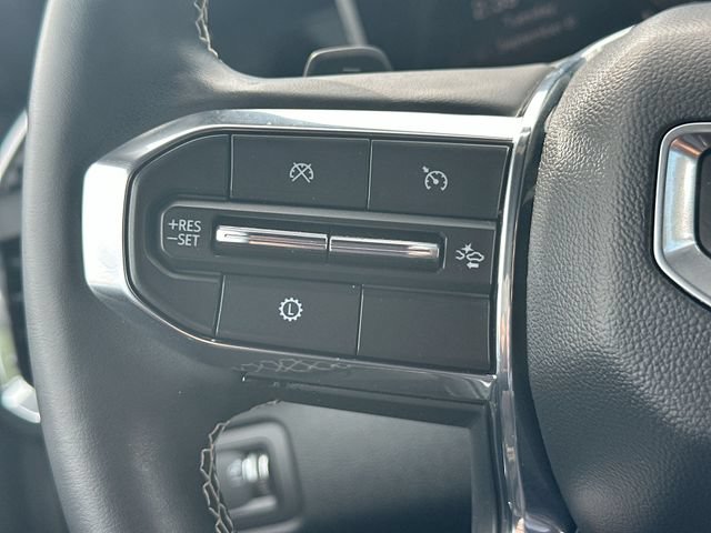 Used 2025 GMC Acadia Denali w/ LPO, Floor Liner Package FWD image 43