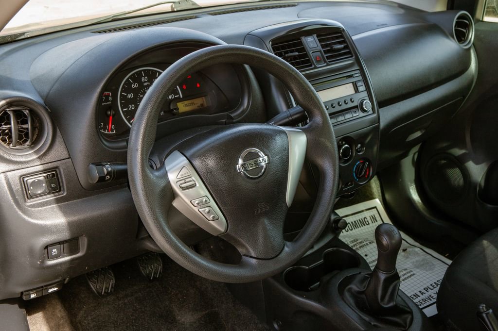 Used 2017 Nissan Versa S image 11