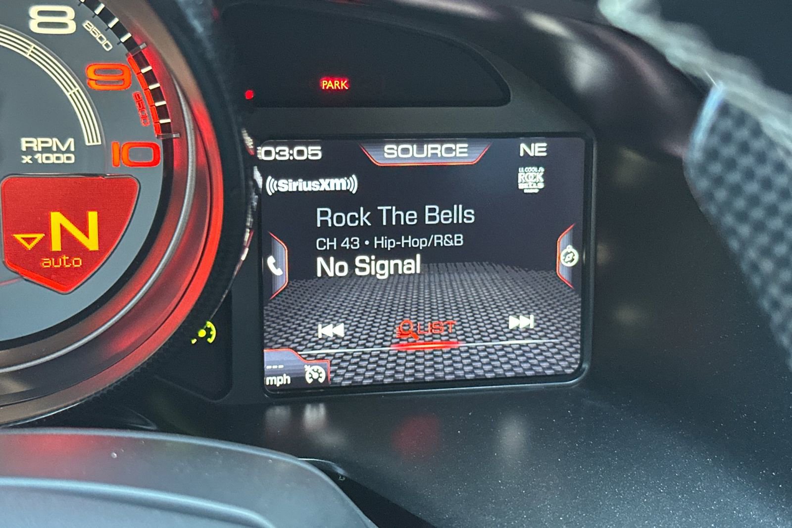 Used 2018 Ferrari 812 Superfast RWD image 21